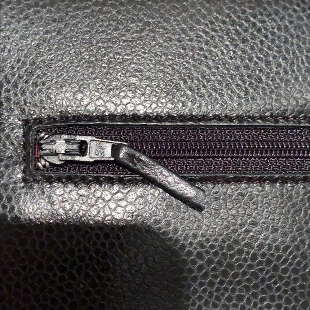 Chanel Classic Wallet On Chain - Picture 7 of 8